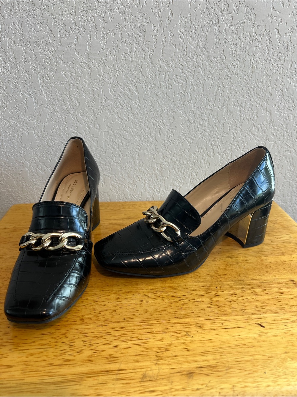 Liz Claiborne Black Croc-Embossed Chain Accent Block Heels